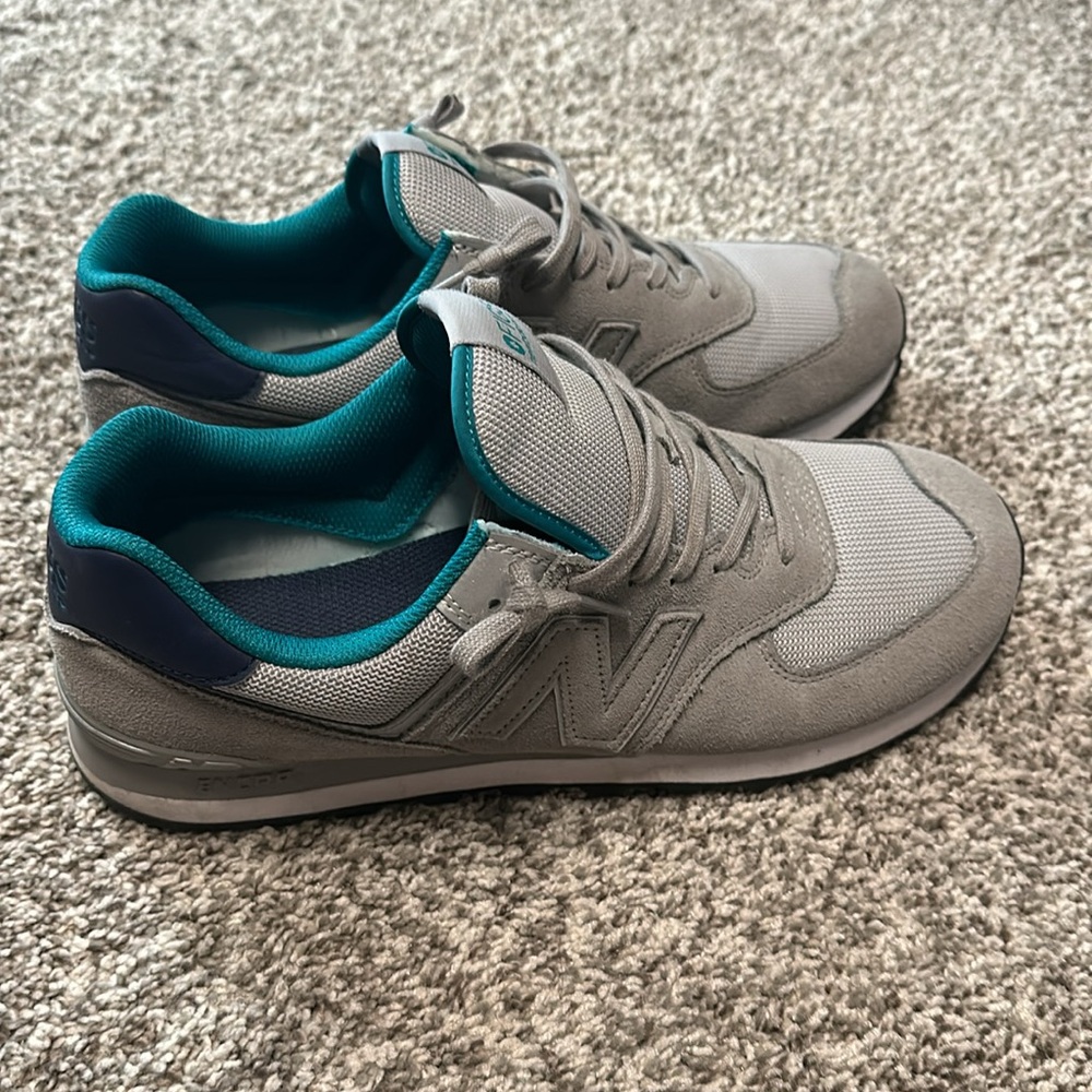 Figs New Balance - Picture 2 of 5